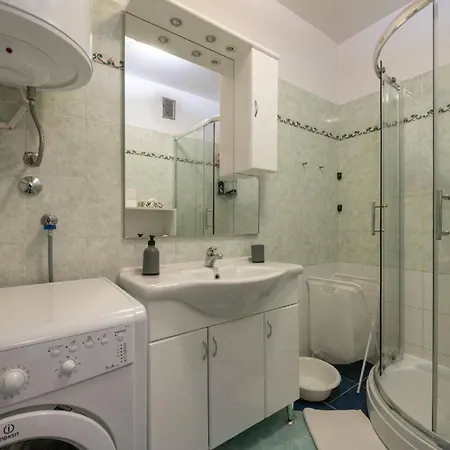 Apartamento Josephine Mit Galerie Und Balkon Rovinj